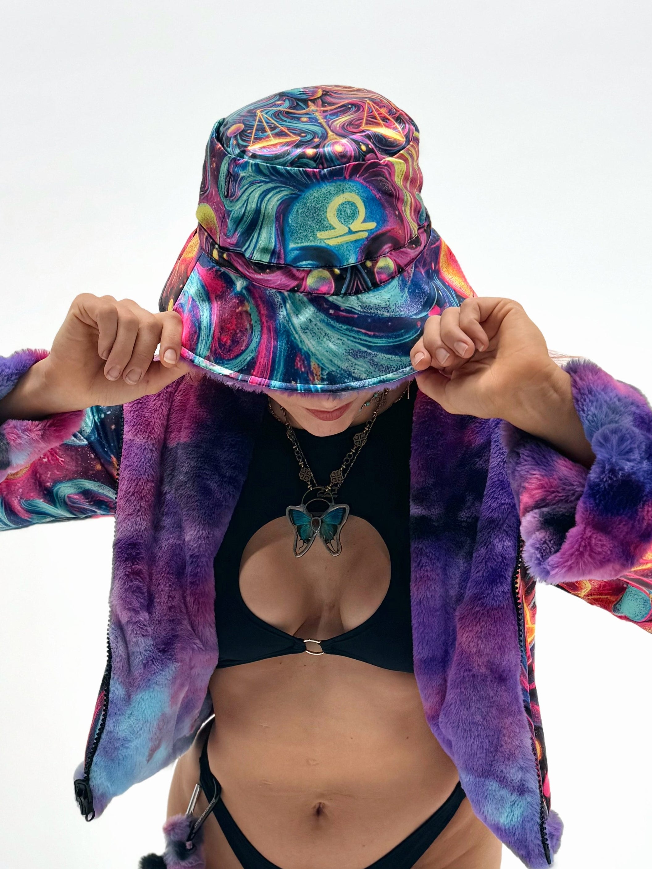 Zodiac Dreams ♎️ Libra Bucket Hat