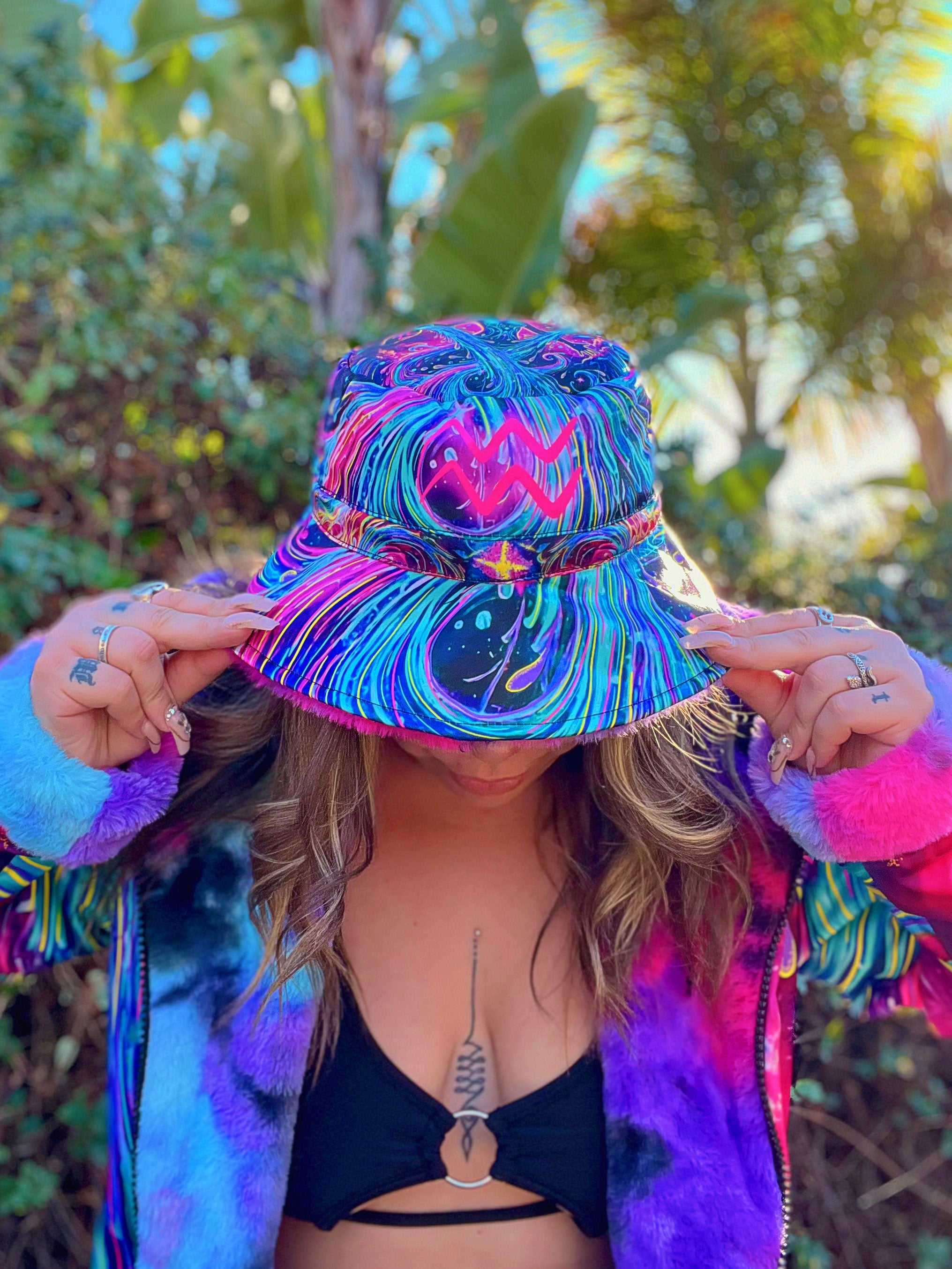 Zodiac Dreams ♒️ Aquarius Bucket Hat