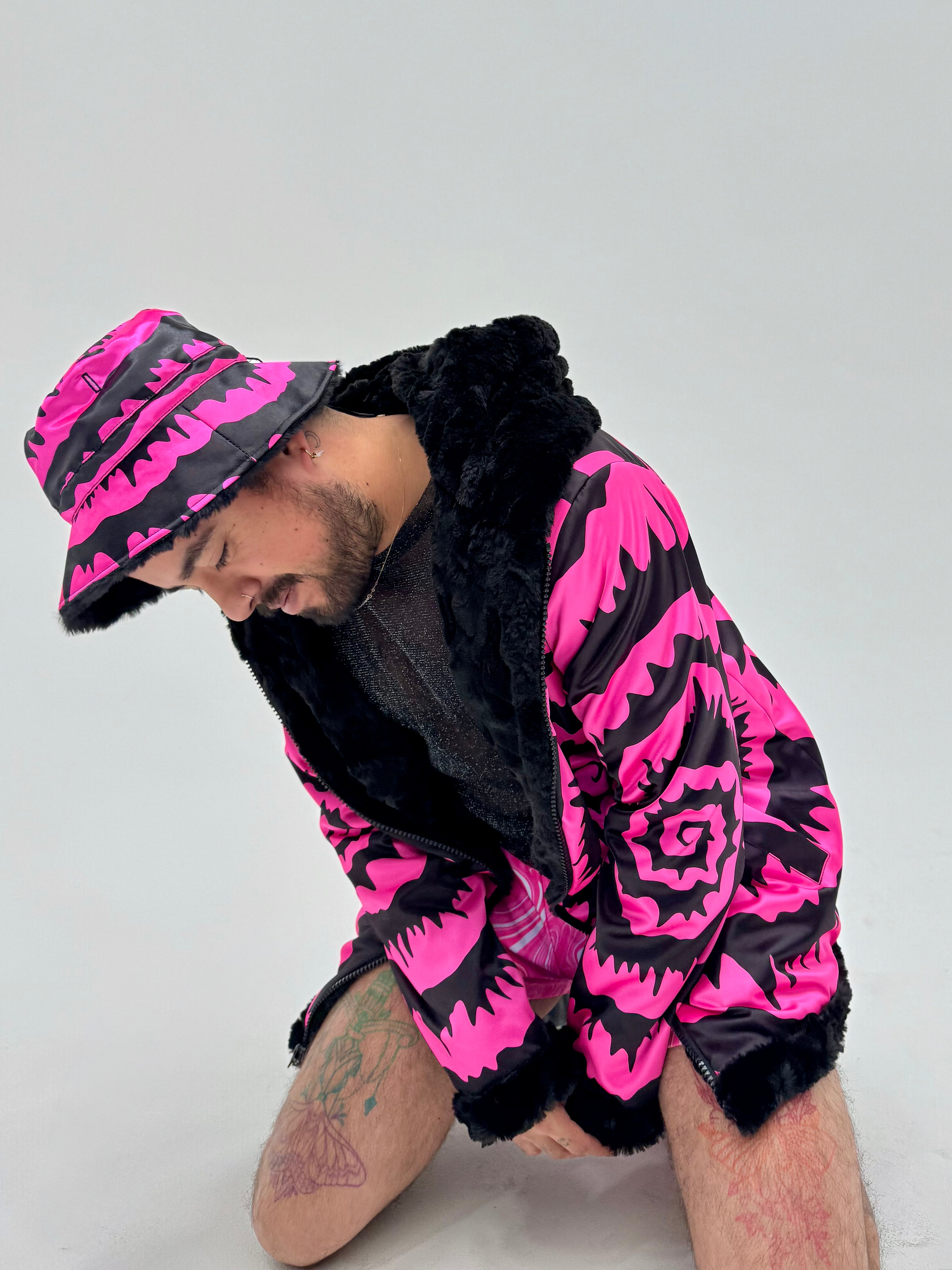 Hypnotic 🌀 Reversible Bucket Hat