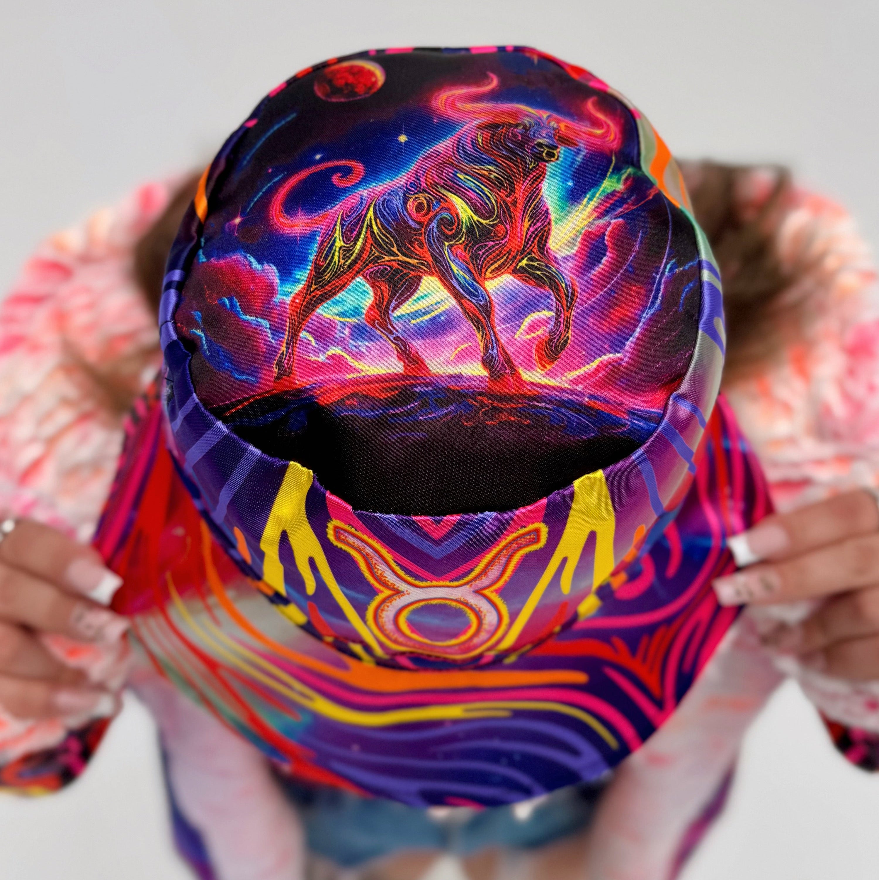 Zodiac Dreams ♉️ Taurus Bucket Hat