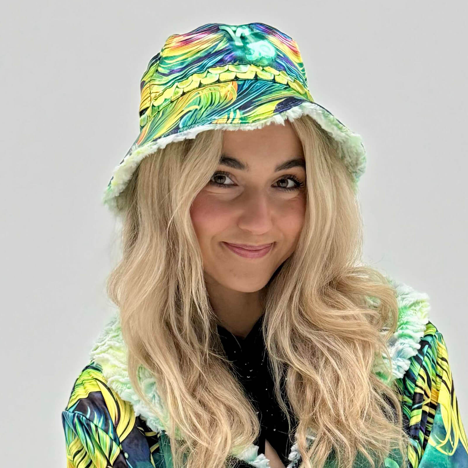 Zodiac Dreams ♑️ Capricorn Bucket Hat