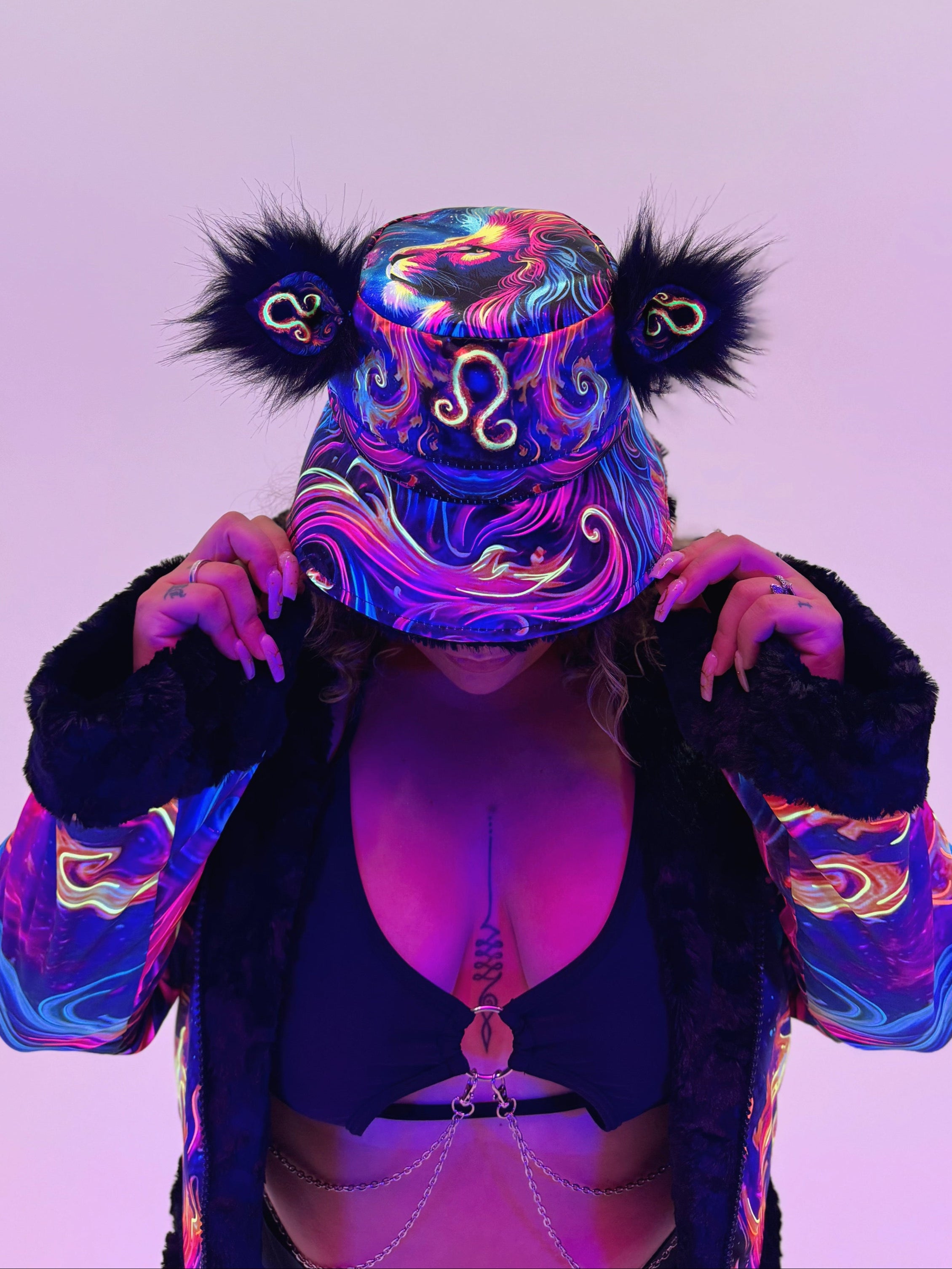 Zodiac Dreams ♌ Leo Bucket Hat