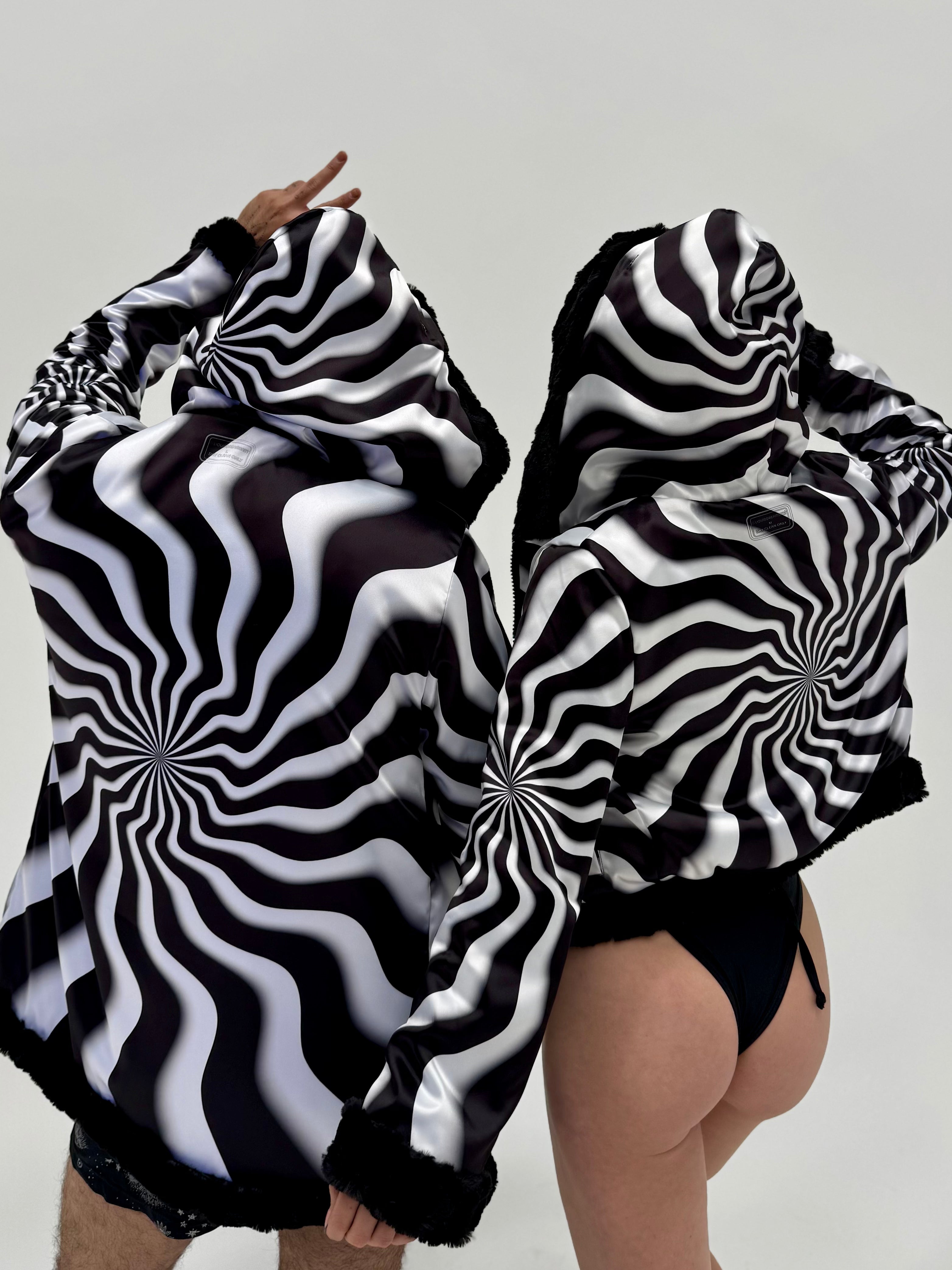 Altered State 🖤 Reversible Faux Fur Jacket