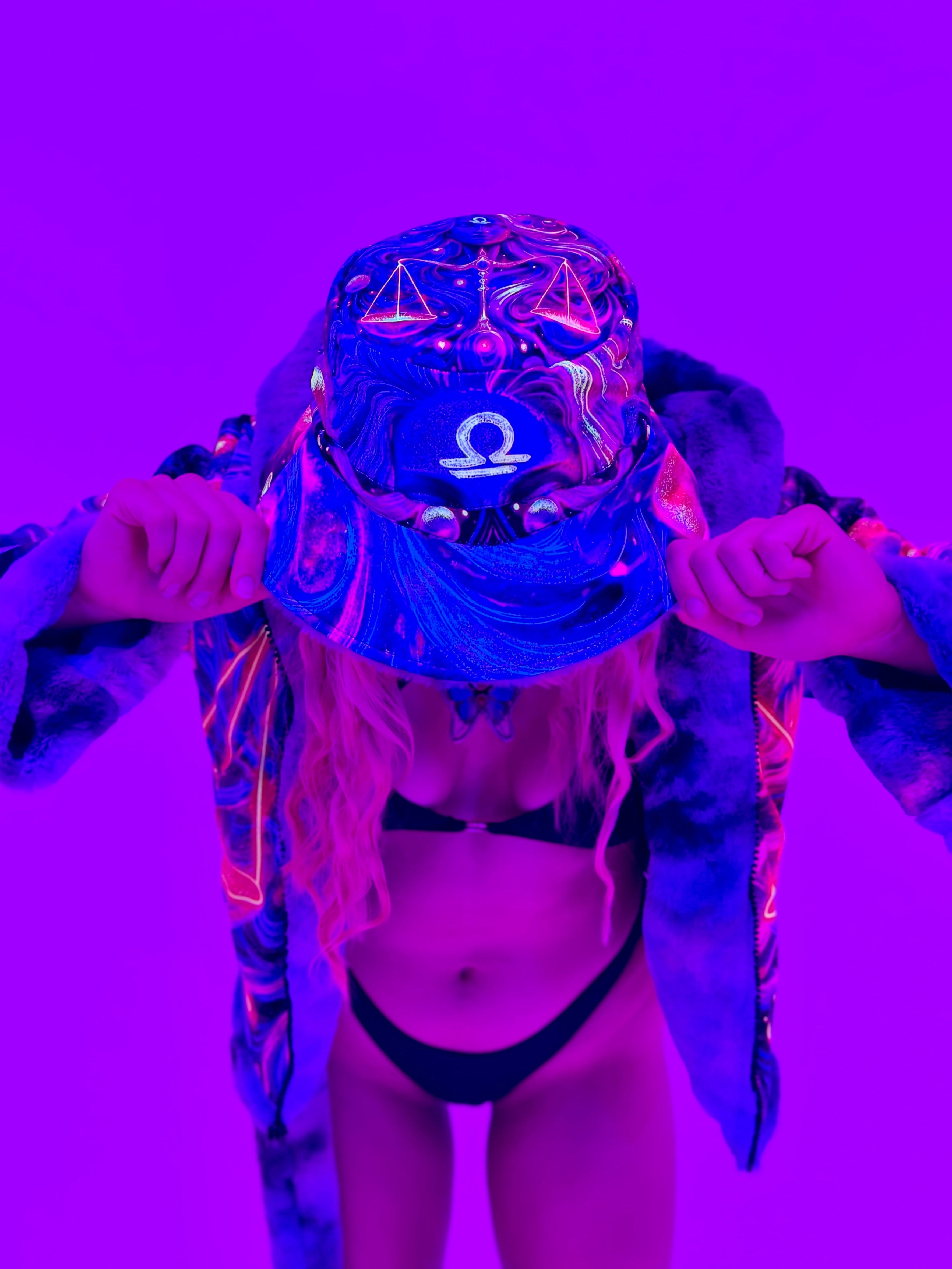 Zodiac Dreams ♎️ Libra Bucket Hat