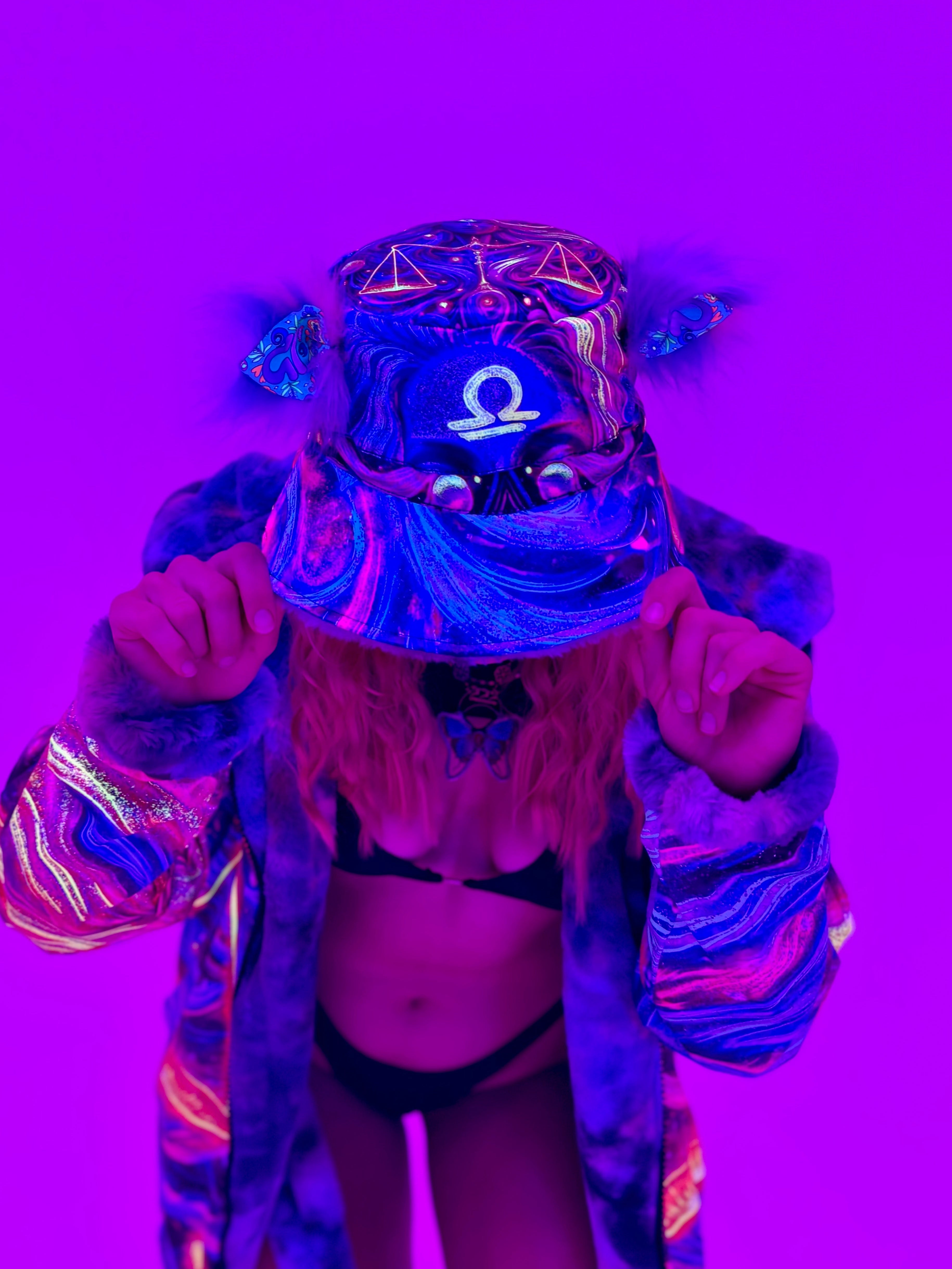 Zodiac Dreams ♎️ Libra Bucket Hat